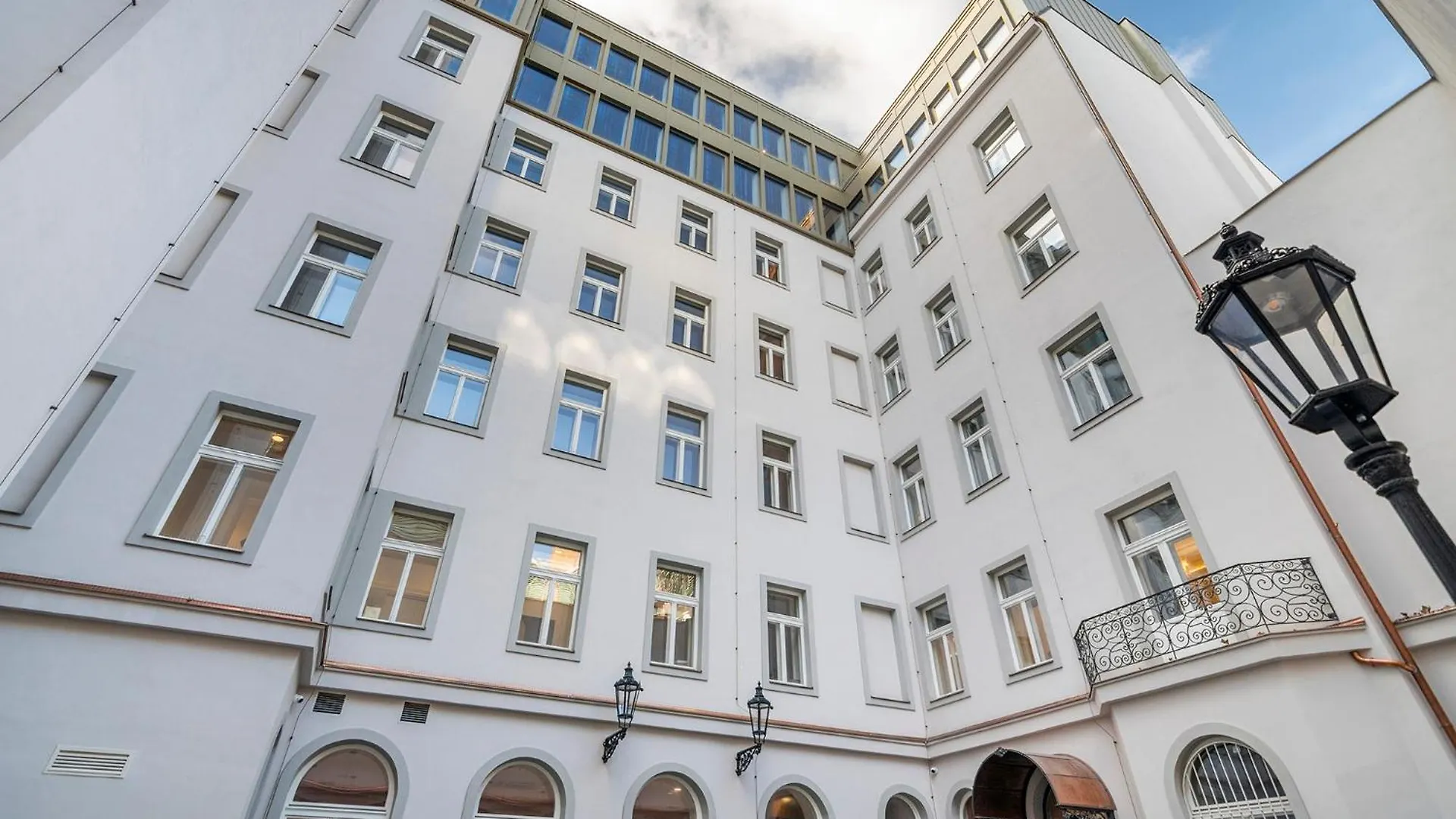Apartment Vodickova Luxury Suites Prague