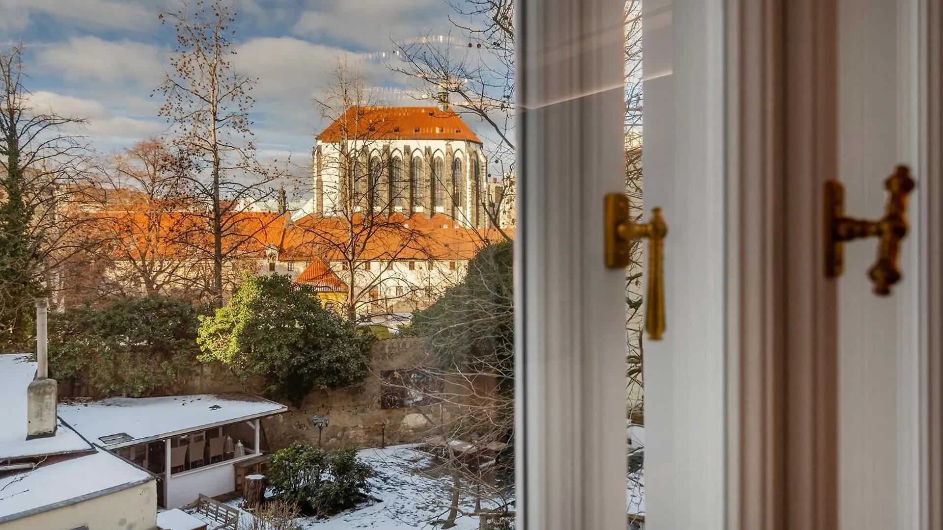 Vodickova Luxury Suites Prague Apartment