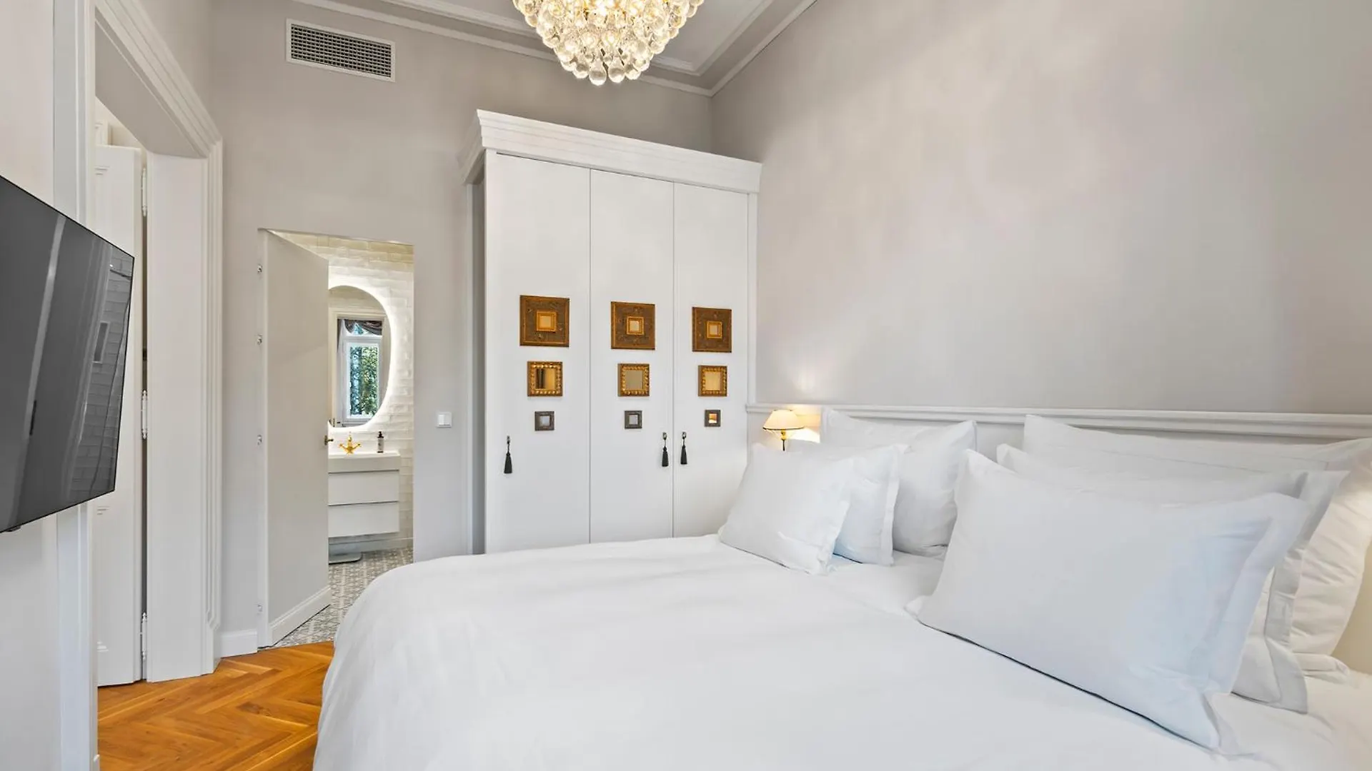 Vodickova Luxury Suites Prague 0*,  Czech Republic