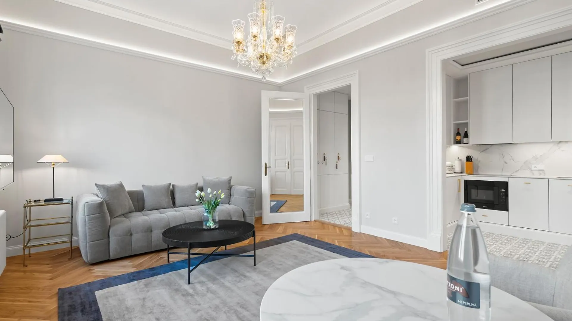 Vodickova Luxury Suites Prague