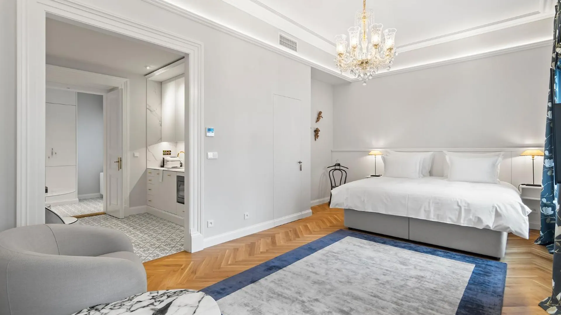 Vodickova Luxury Suites Prague 0*,  Czech Republic